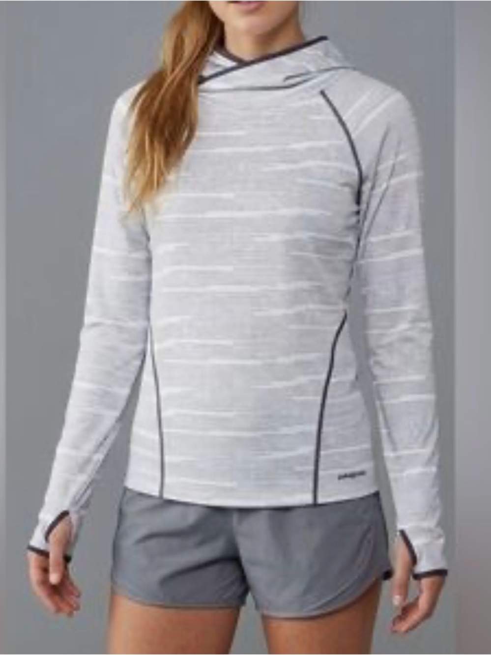 Pantagonia Sunshade Hoodie size M
